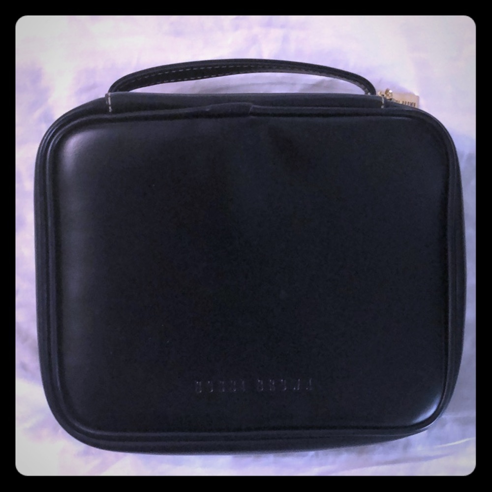 Bobbi Brown Travel Make-up / Cosmetics Bag